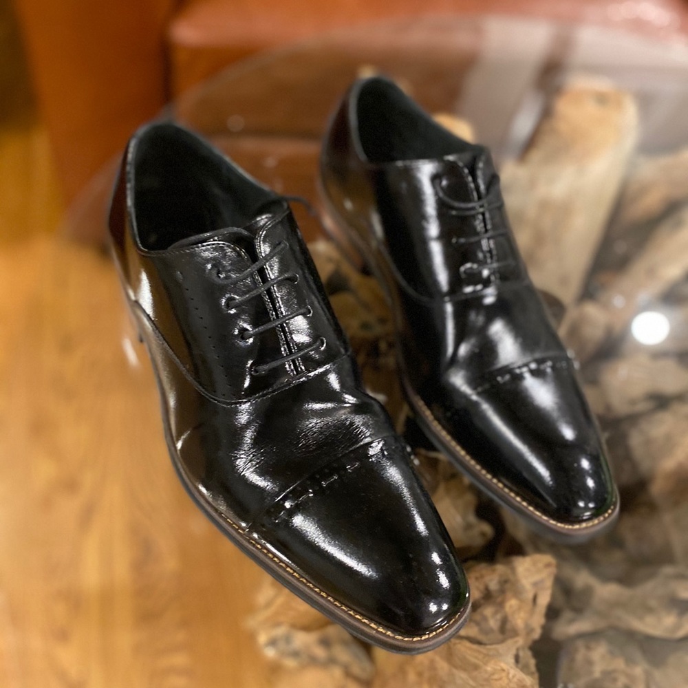 COPY - Men’s Stacy Adams black dress shoes size 10.5